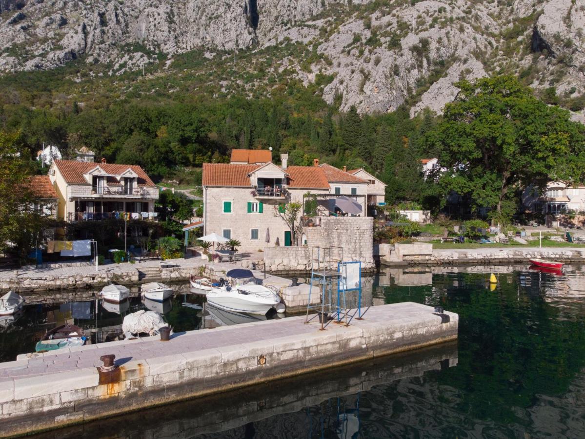 Tanja'S Seafront Orahovac Apartment Kotor Extérieur photo